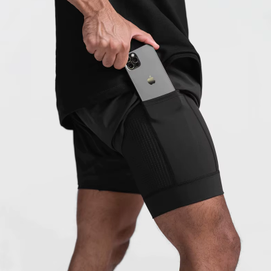 Short de Sport Homme 2-en-1 avec Poche Intégrée – Léger, Respirant & Anti-Frottements