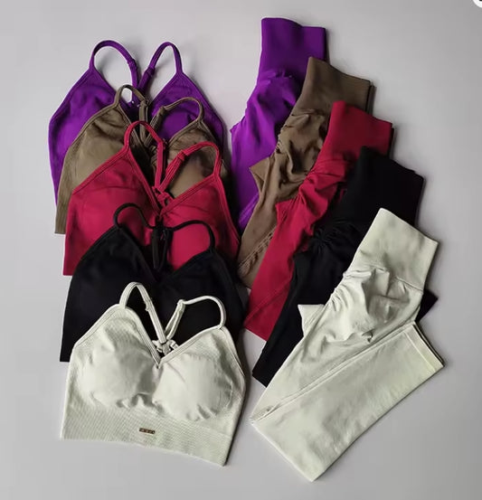 Ensemble de Sport Femme Seamless – Brassière Maintien + Legging Sculptant